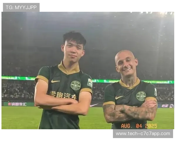 足球球星高冷背后的真实面貌揭秘为何他们看似冷漠却引领风潮